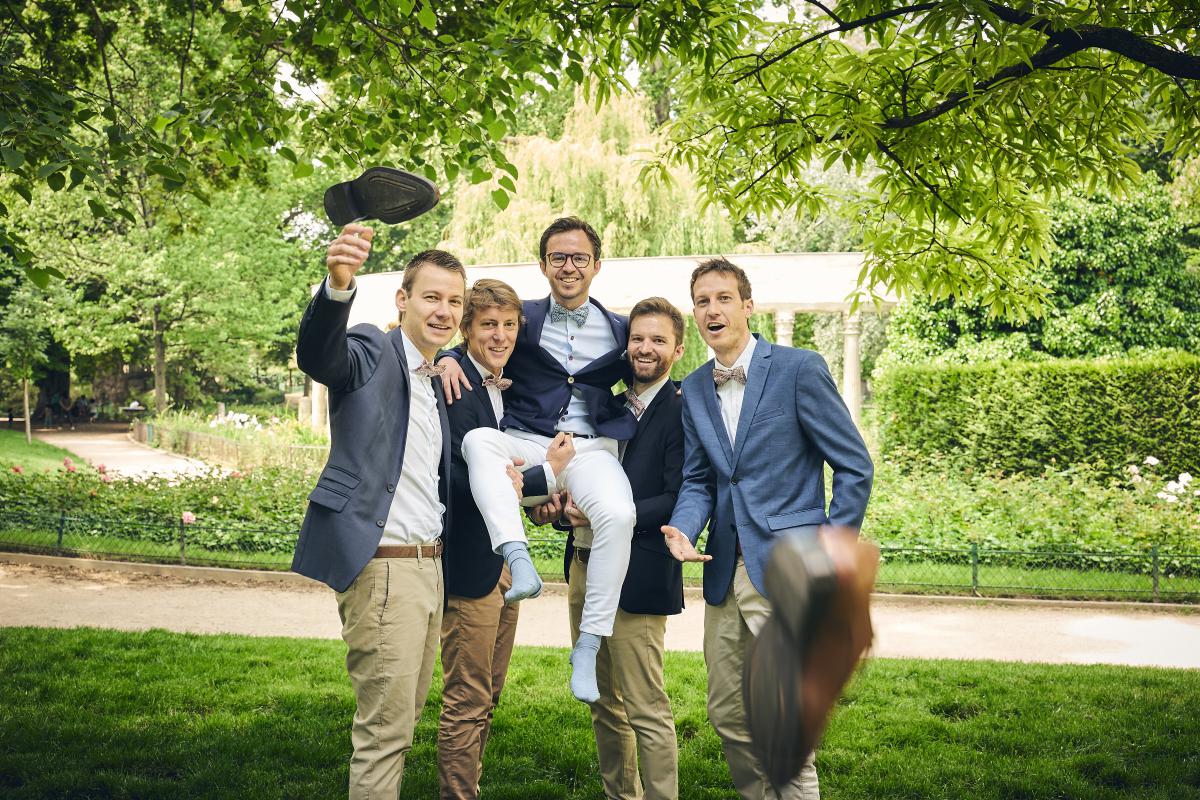 Photographe mariage PARIS 8E — Amélie & Michaël — PARC MONCEAU
