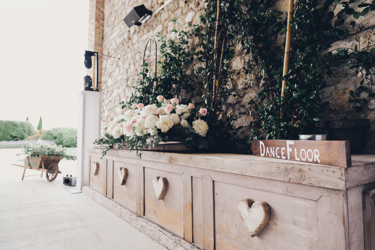 Mariage Fabienne et Christian — détail et ambiance provençale