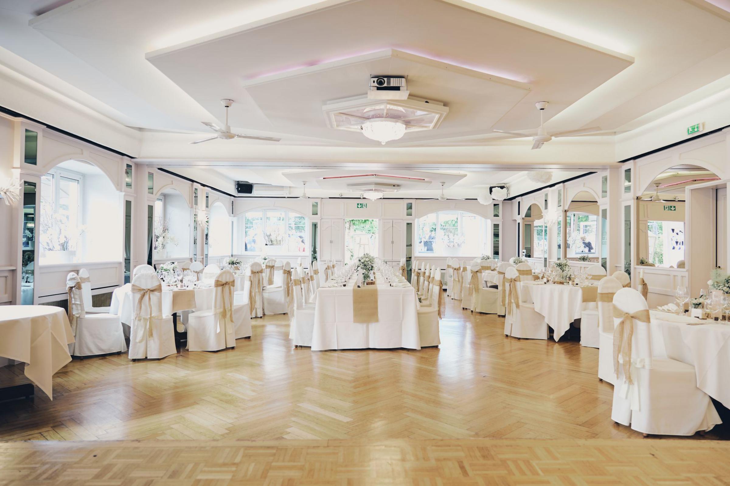 Photographe mariage SUISSE — Melanie & Kay — PONT DE THIELLE