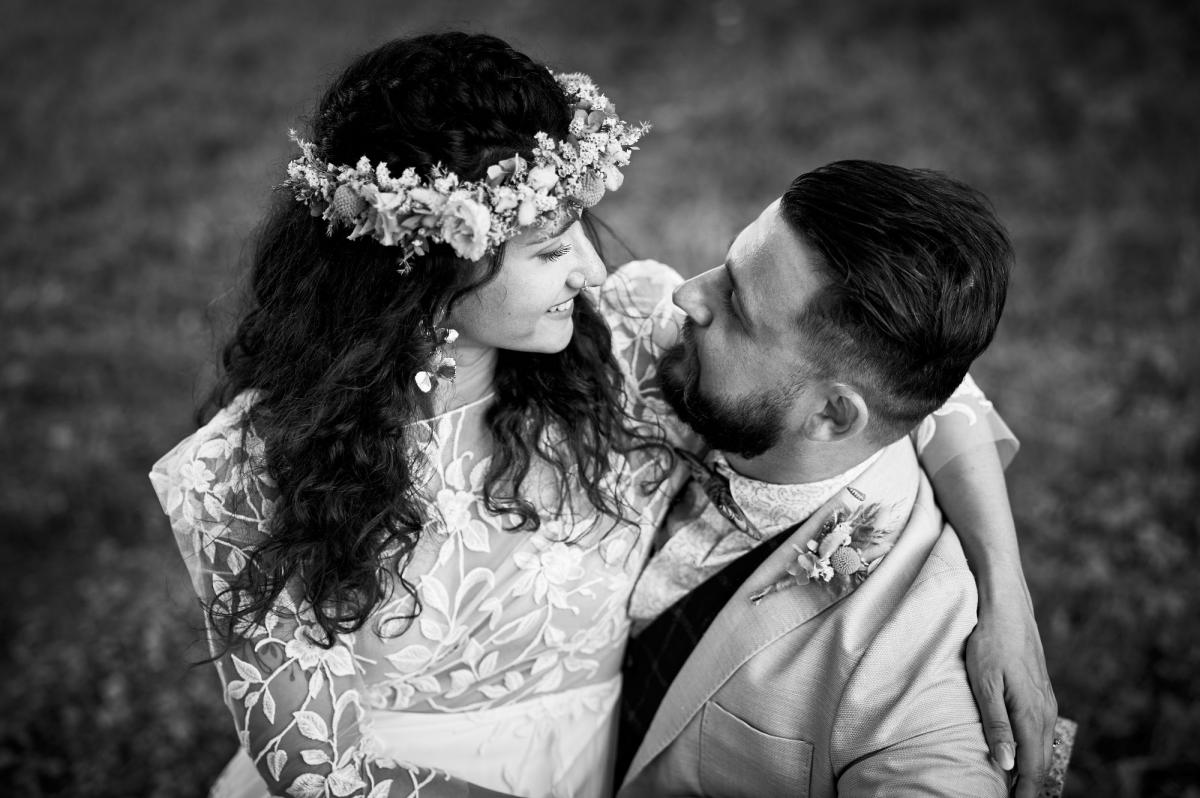 Photographe mariage NEUCHÂTEL — Tiffany & Bujar — LA FERME DES ARÊTES