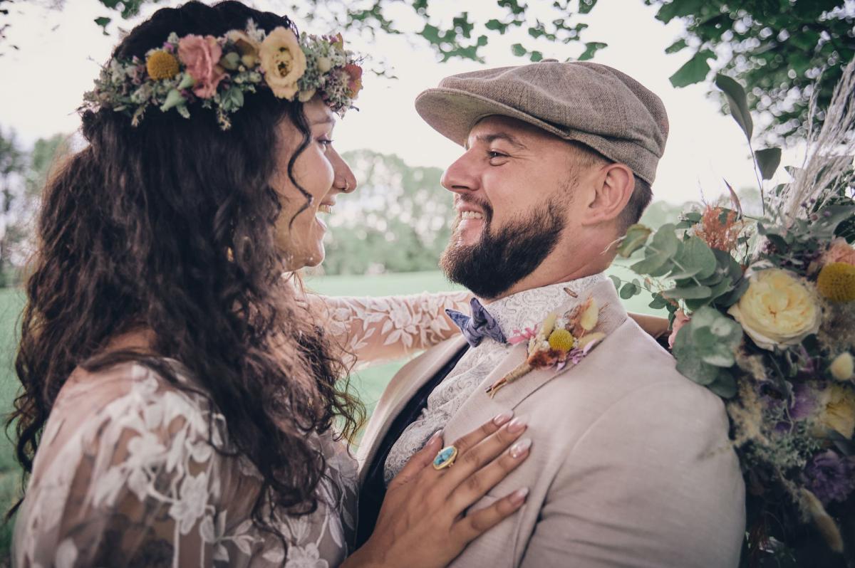 Photographe mariage NEUCHÂTEL — Tiffany & Bujar — LA FERME DES ARÊTES