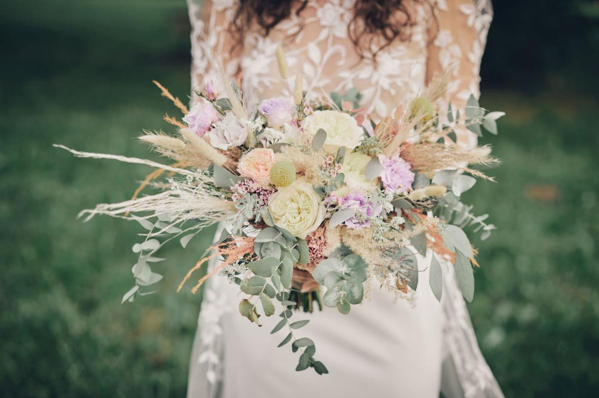 Photographe mariage NEUCHÂTEL — Tiffany & Bujar — LA FERME DES ARÊTES