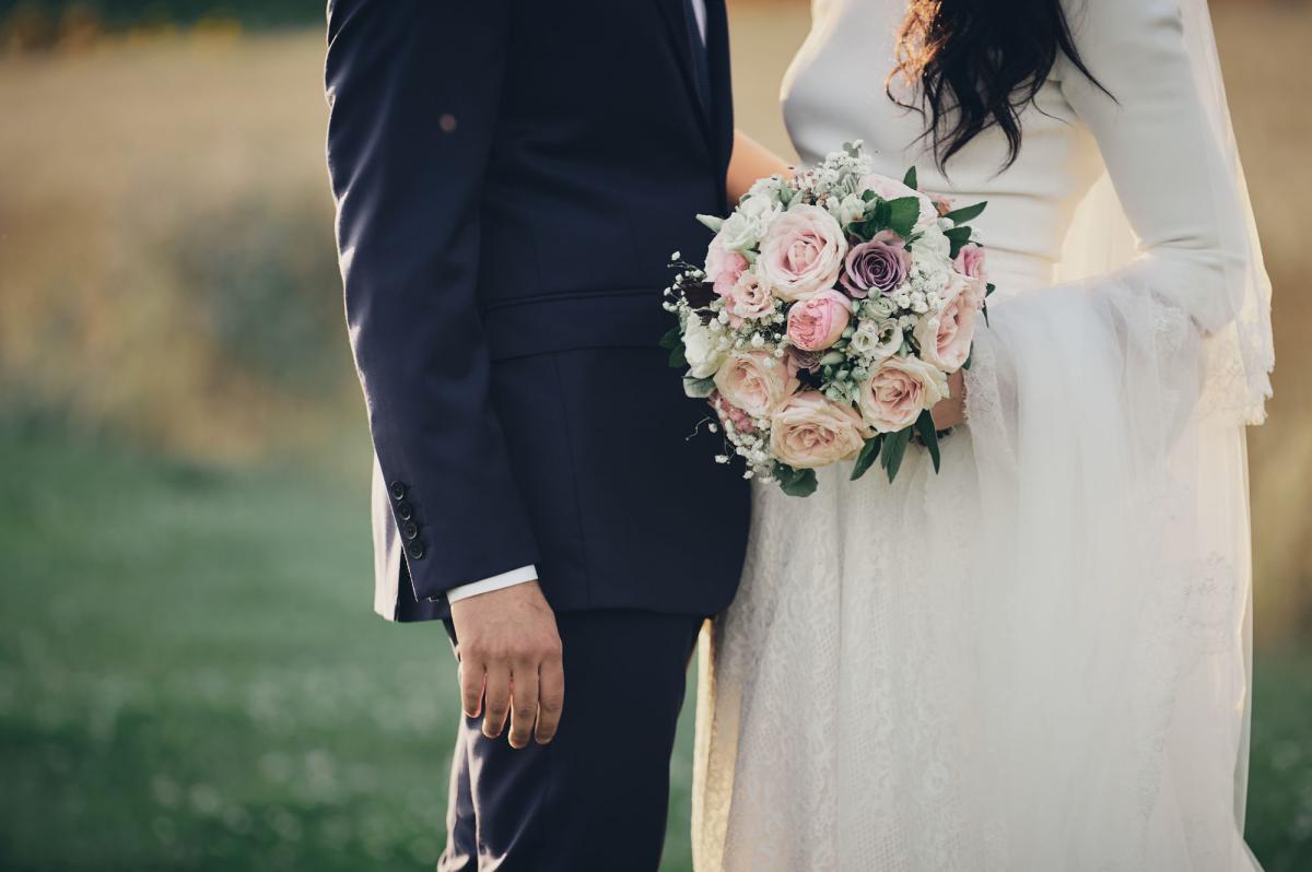 photographe-vidéaste-mariage-geneve-porte-des-iris-suisse-eugenie-paul-juetjuphotographie